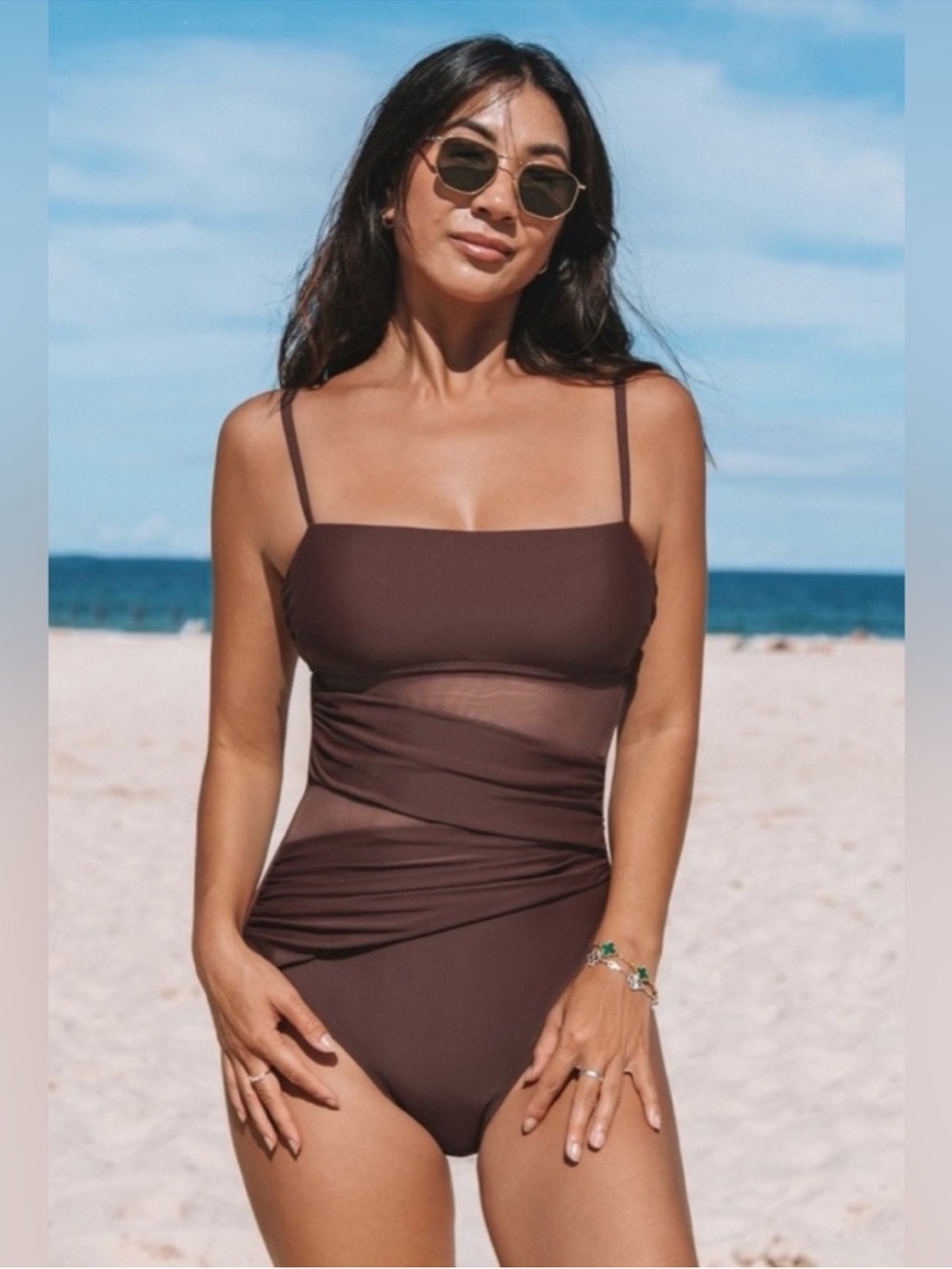 Cupshe/ NWOT Square Neck
One-Piece Swimsuit Sz L
